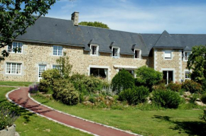 Отель Le Relais Postal  Курсон